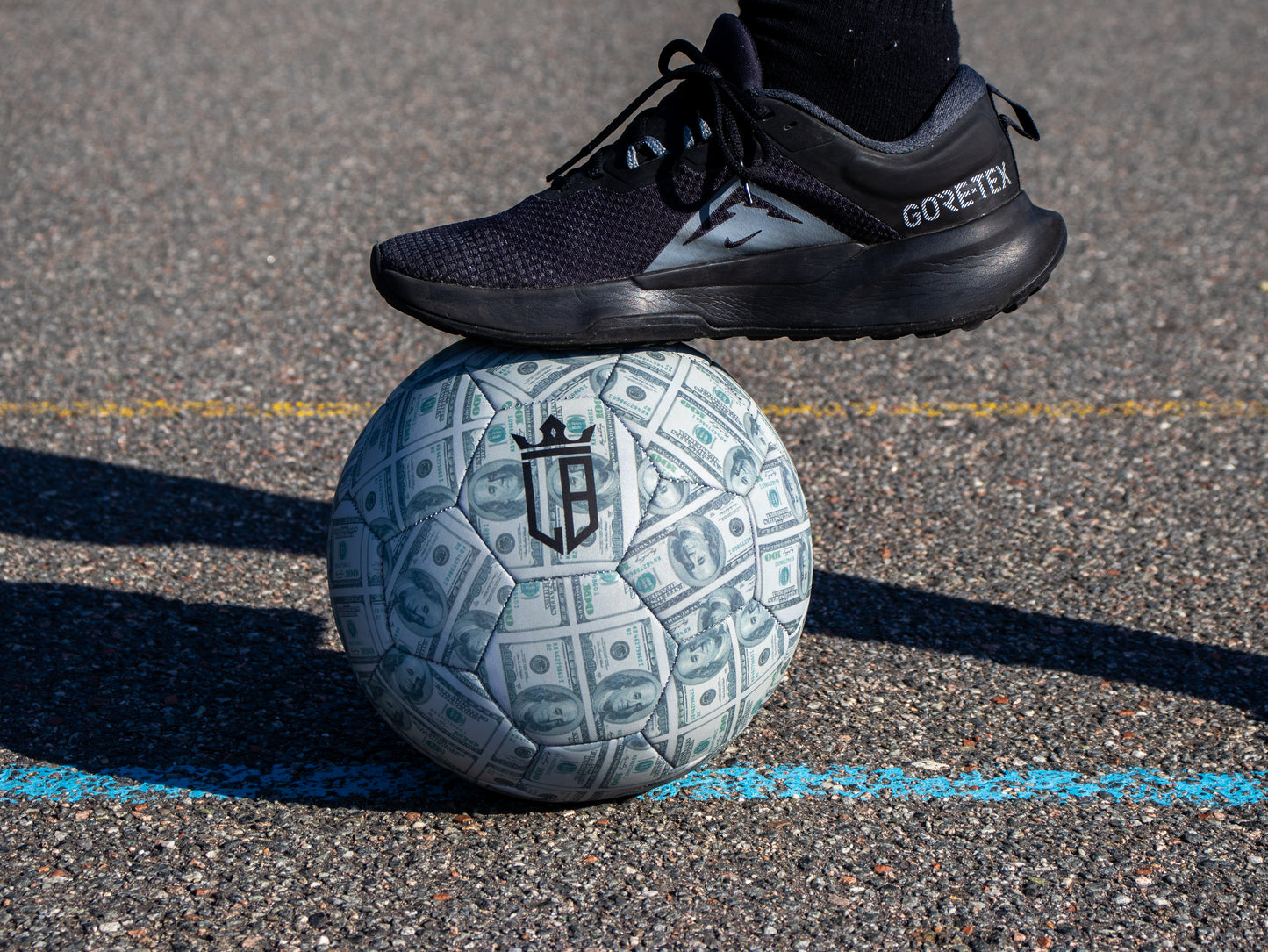 LuxuryBall - Dollar Design