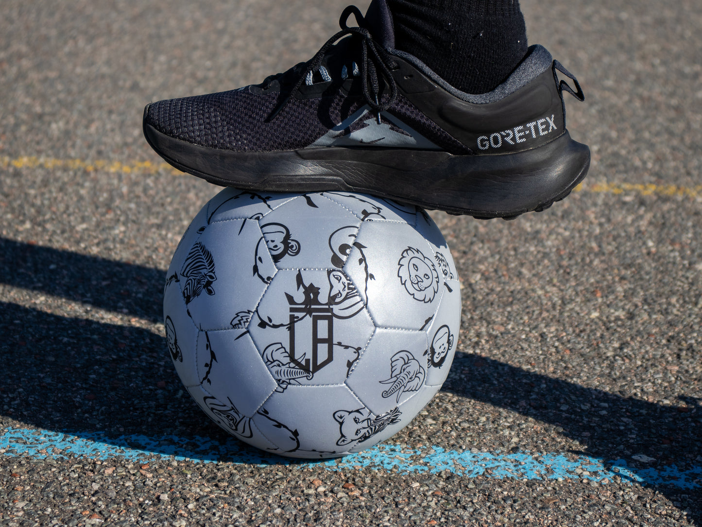 LuxuryBall - Animal Kingdom Design