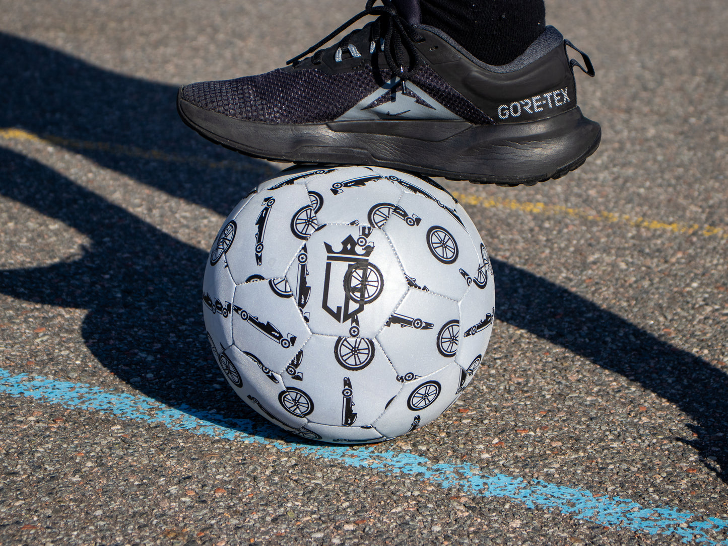 LuxuryBall - Racecar Design